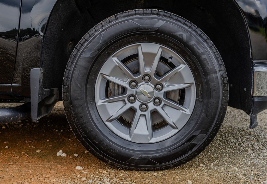 2019 Chevrolet Silverado - $24,498