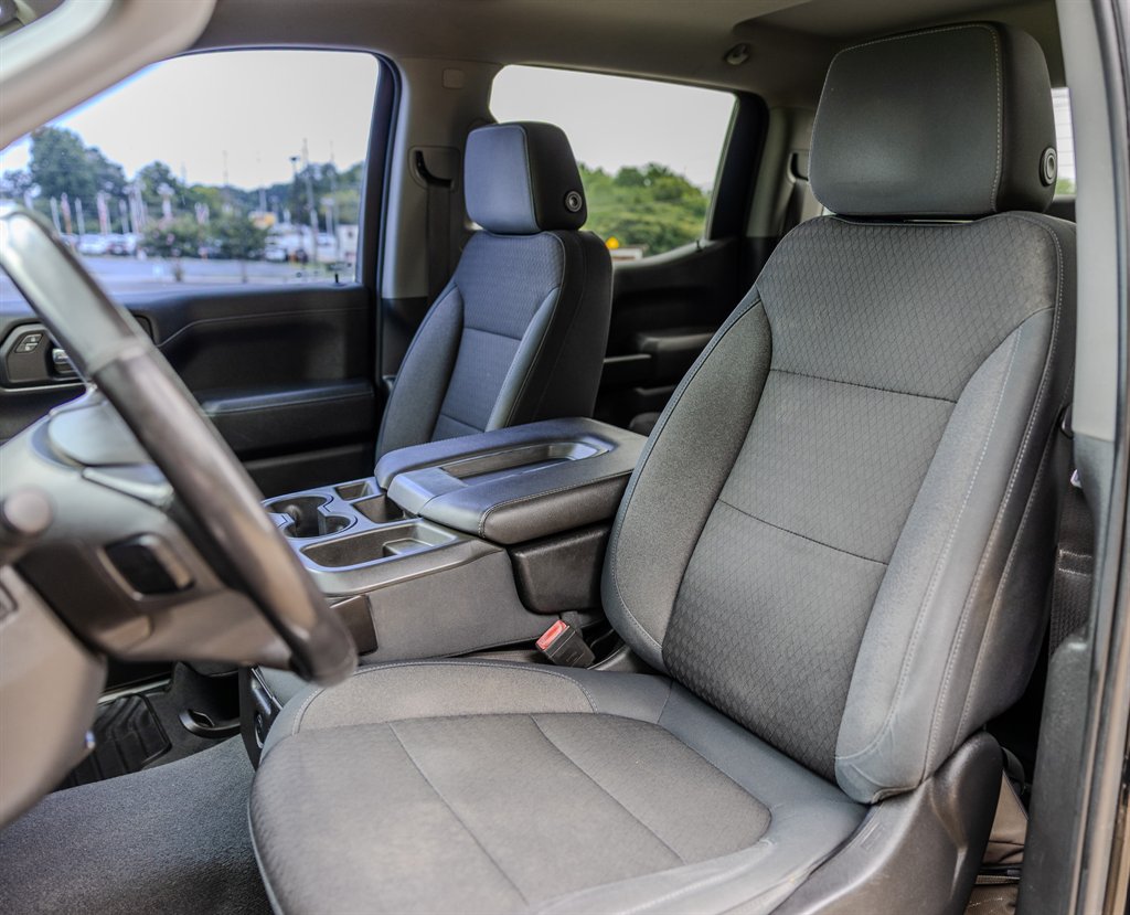 2019 Chevrolet Silverado - $24,498