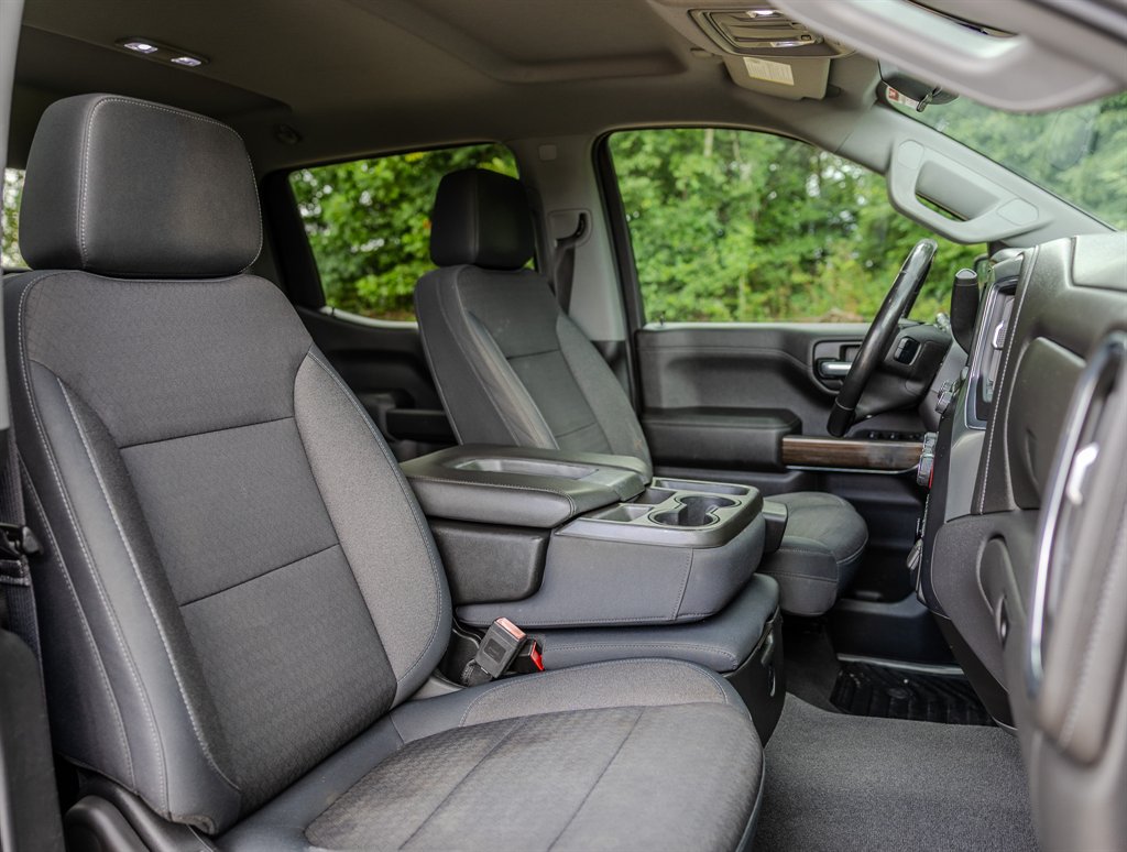 2019 Chevrolet Silverado - $24,498