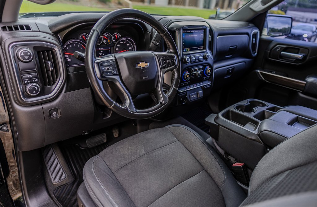 2019 Chevrolet Silverado - $24,498
