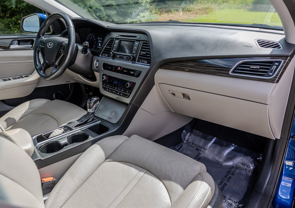 2015 Hyundai Sonata - $5,950