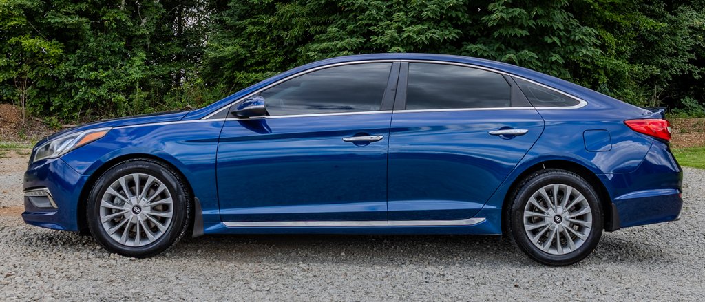 2015 Hyundai Sonata - $5,950
