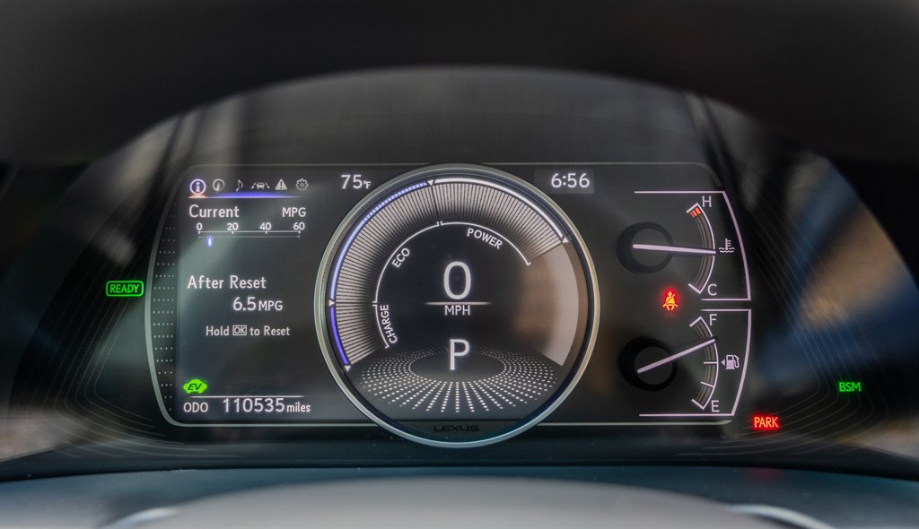 2023 Lexus ES - $31,945
