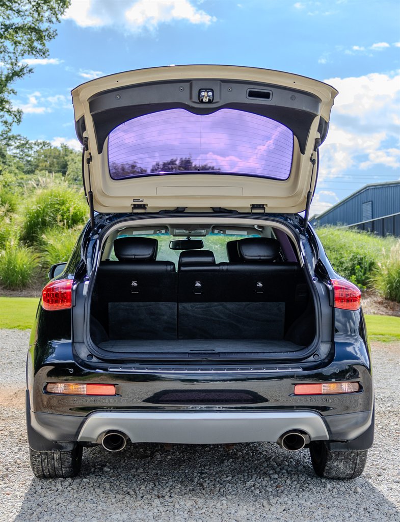 2017 INFINITI QX50 - $10,450