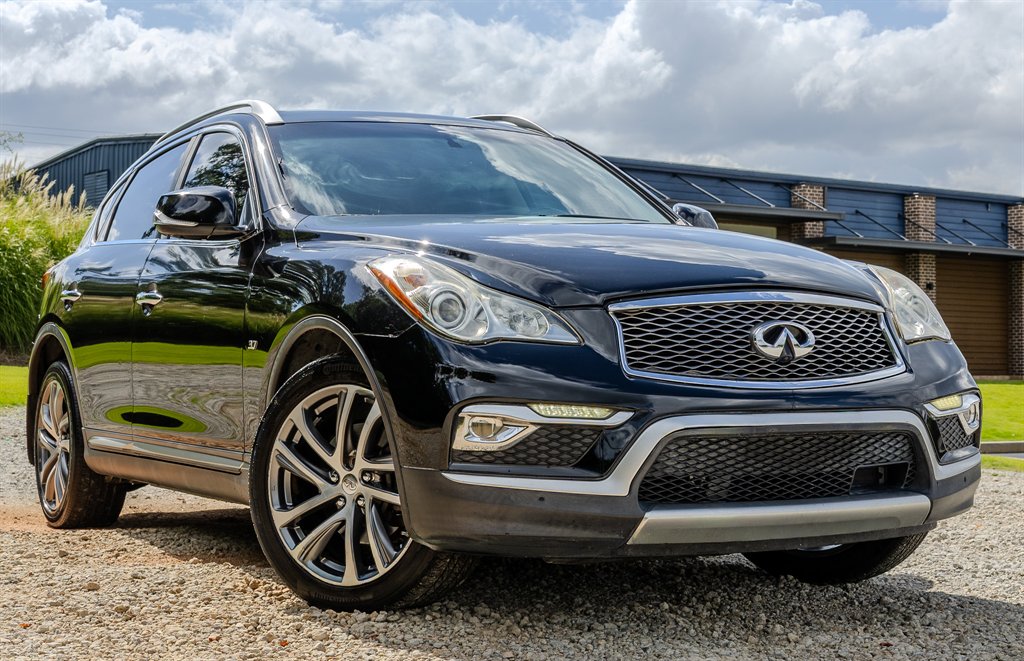 2017 INFINITI QX50 - $10,450