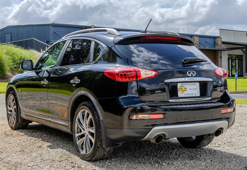 2017 INFINITI QX50 - $10,450