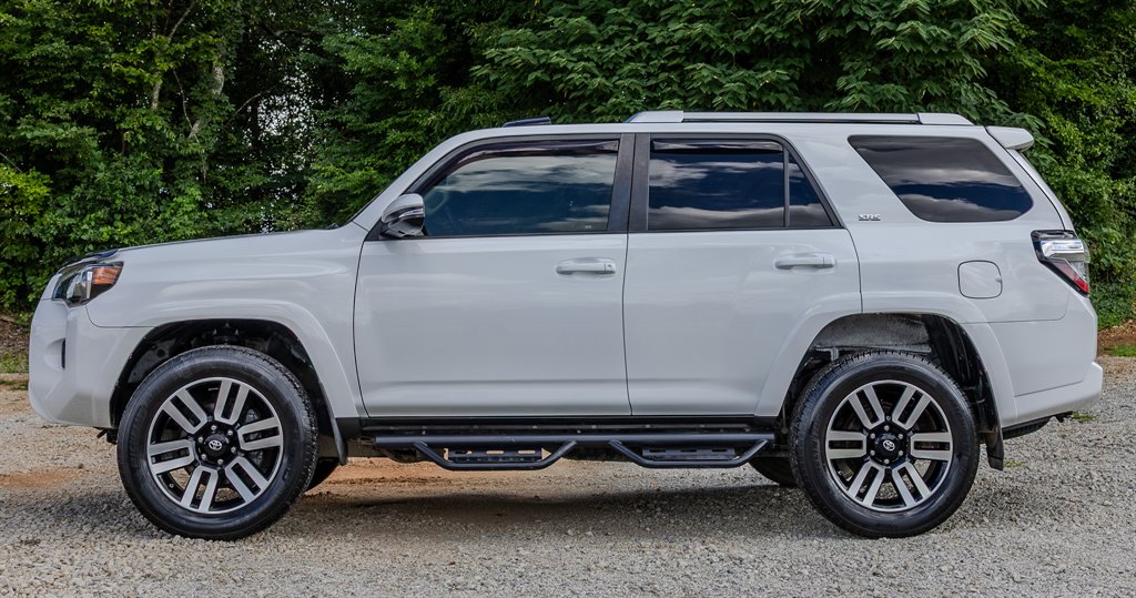 2015 Toyota 4Runner - $18,925