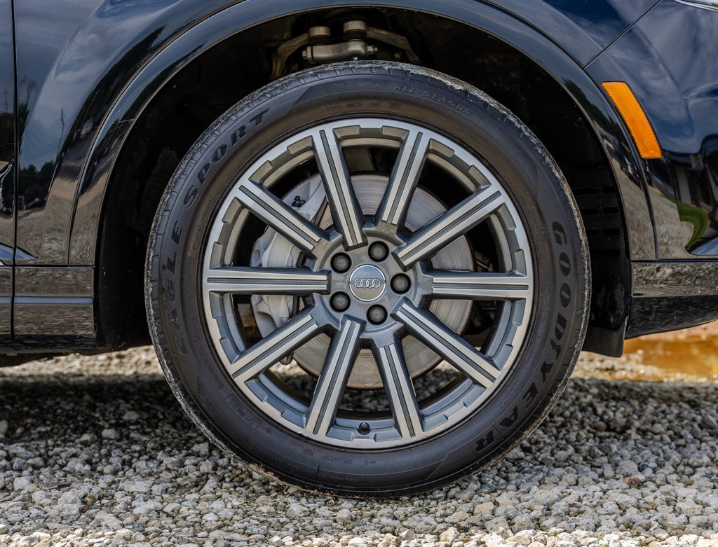 2018 Audi Q7 - $20,495