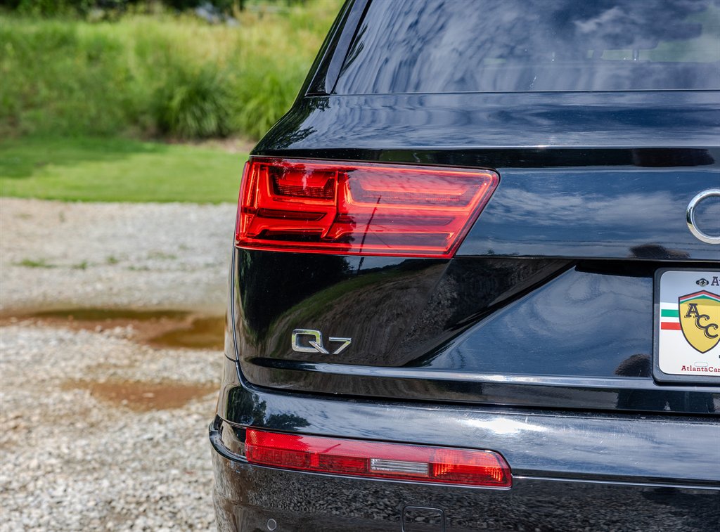 2018 Audi Q7 - $20,495