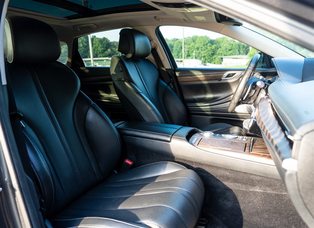 2021 Genesis G80 - $28,895