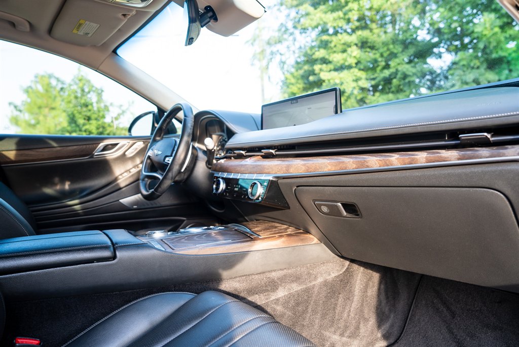 2021 Genesis G80 - $28,895