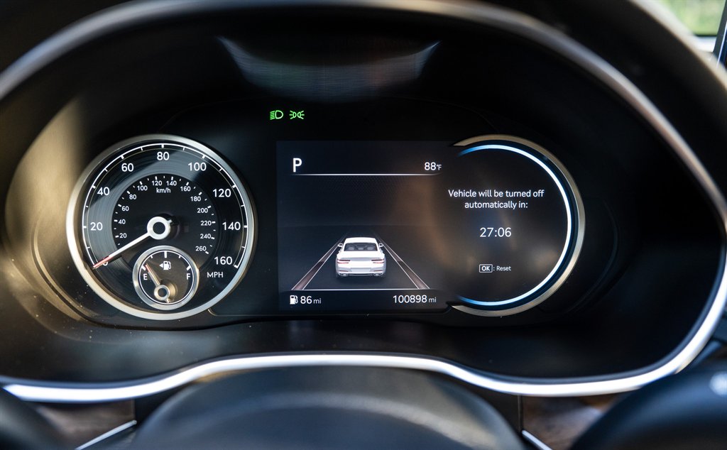 2021 Genesis G80 - $28,895
