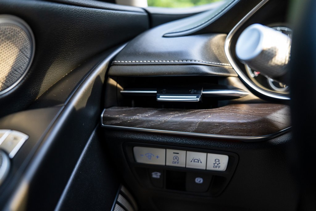 2021 Genesis G80 - $28,895