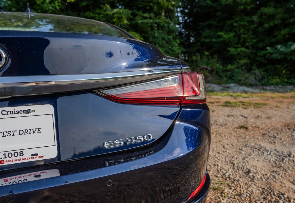 2019 Lexus ES - $19,950