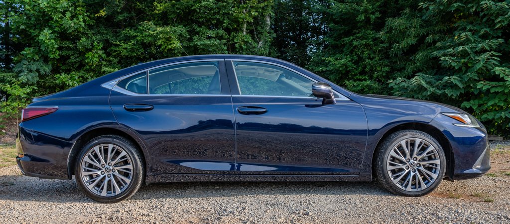 2019 Lexus ES - $19,950