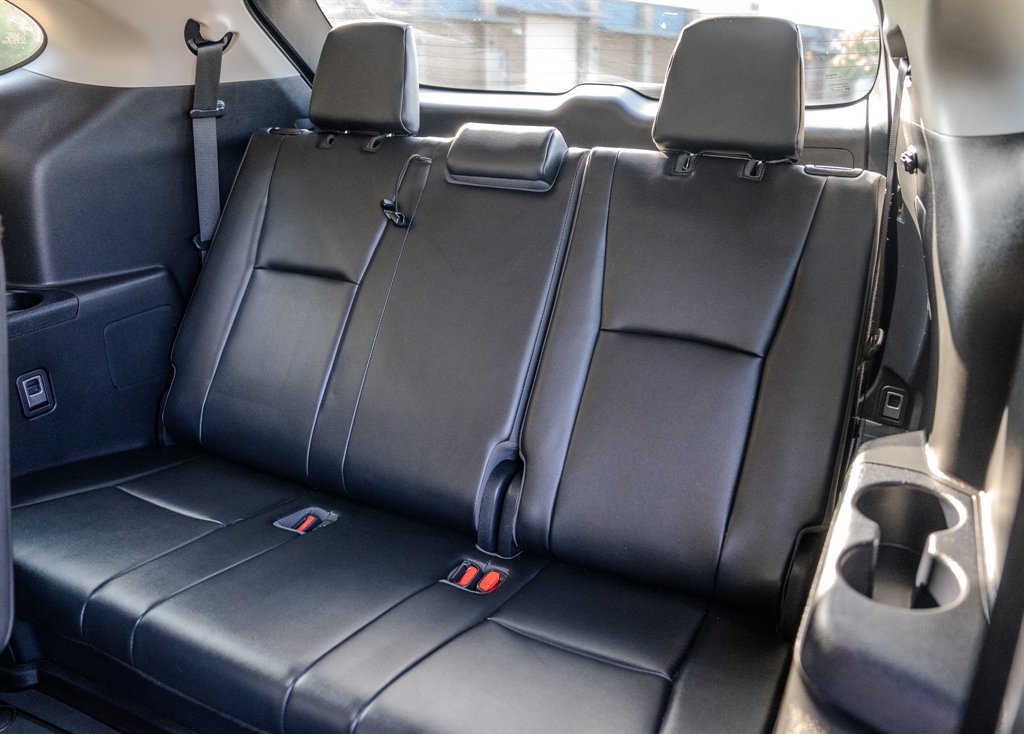 2020 Toyota Highlander - $35,605