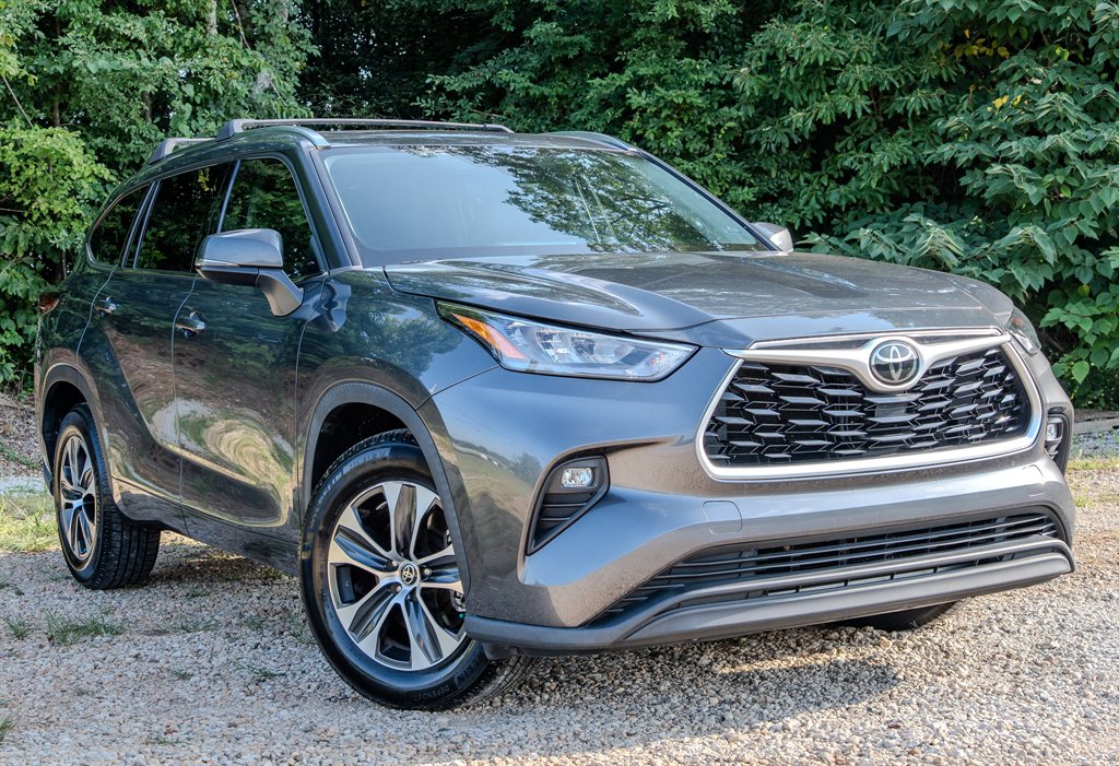2020 Toyota Highlander - $35,605