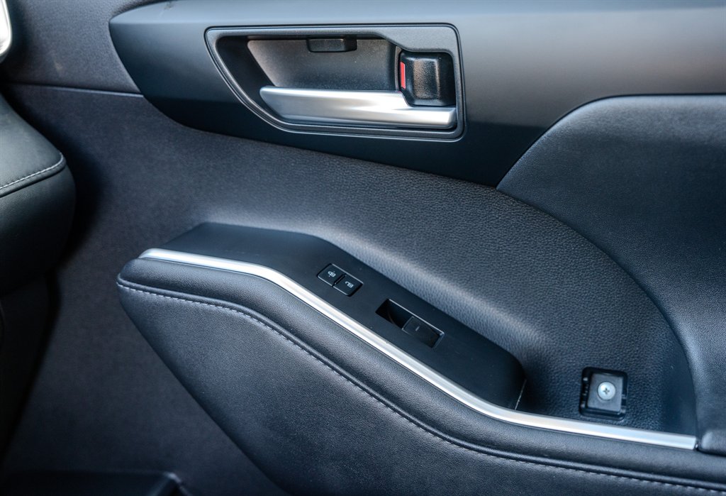 2020 Toyota Highlander - $35,605