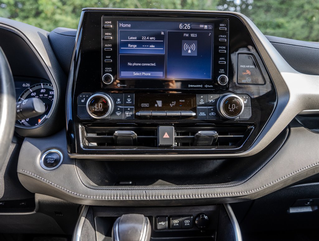 2020 Toyota Highlander - $35,605