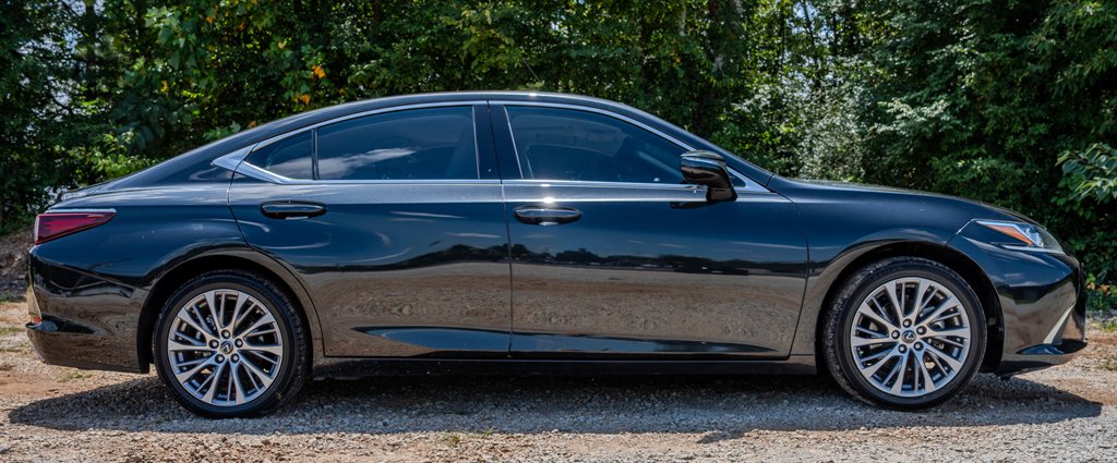 2019 Lexus ES - $22,825