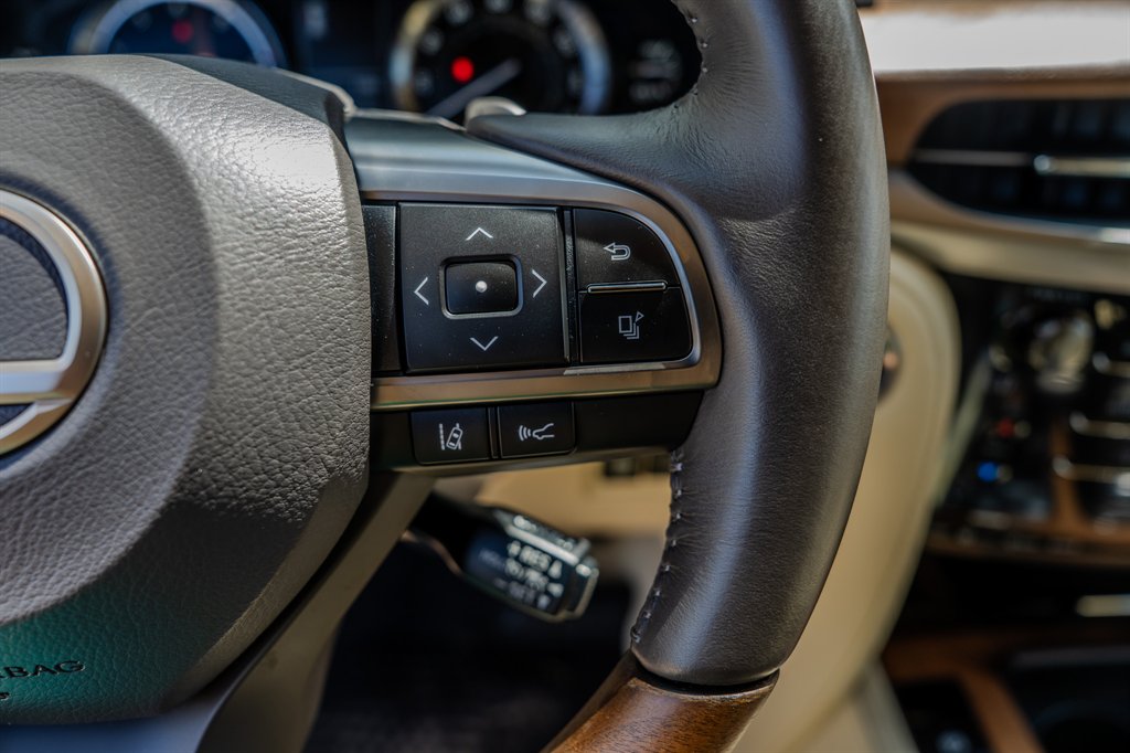 2020 Lexus LX - $85,083