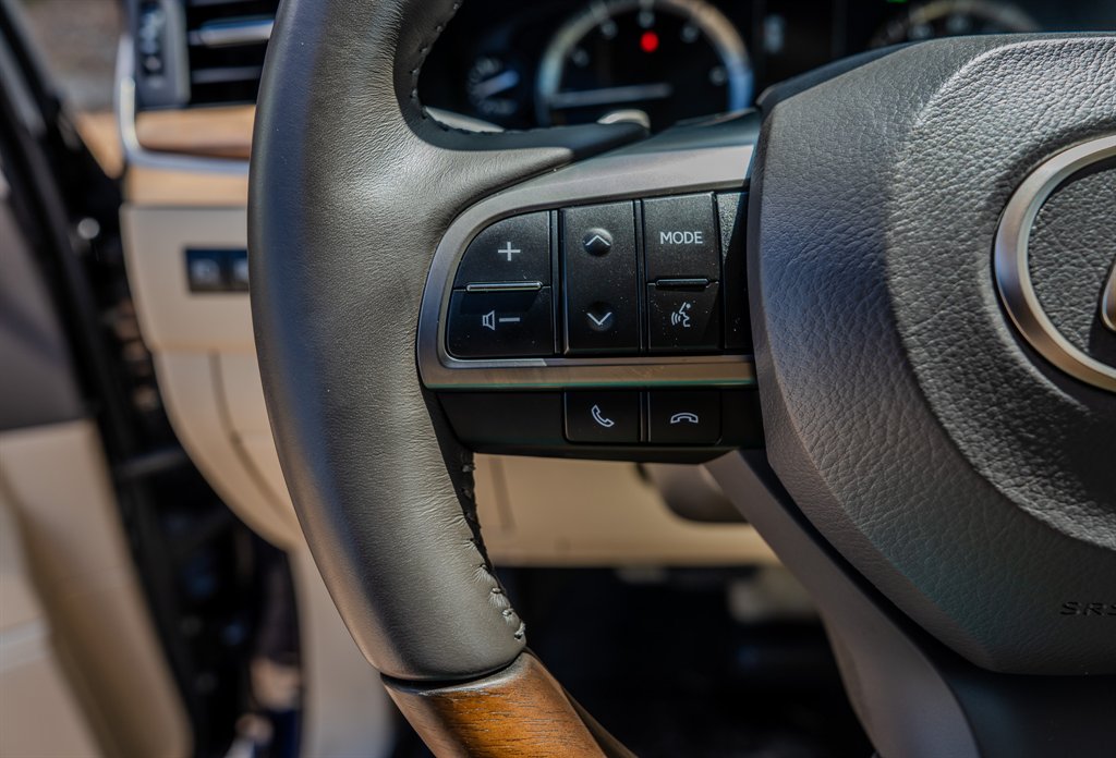 2020 Lexus LX - $85,083