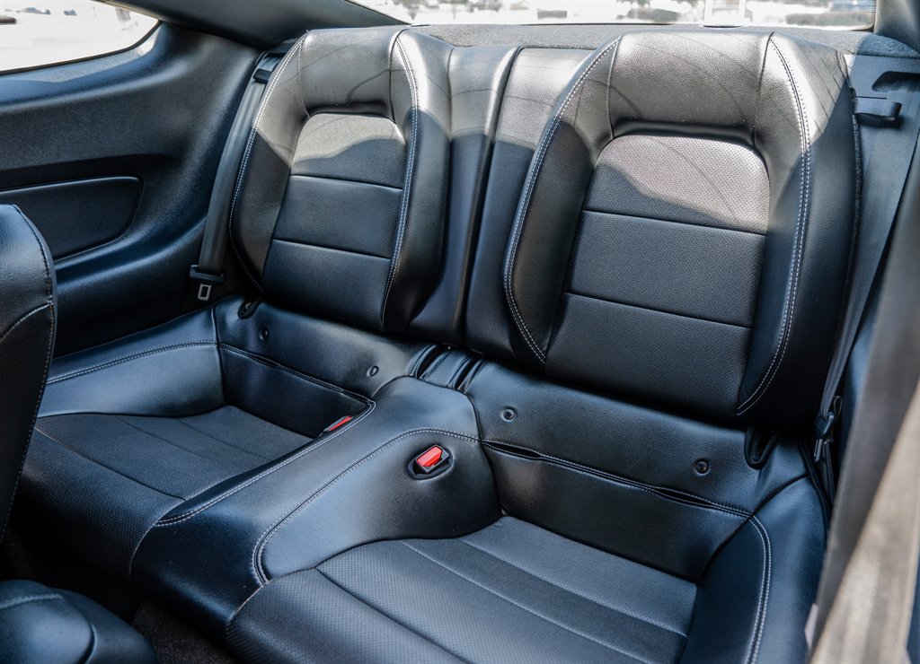2021 Ford Mustang - $42,935