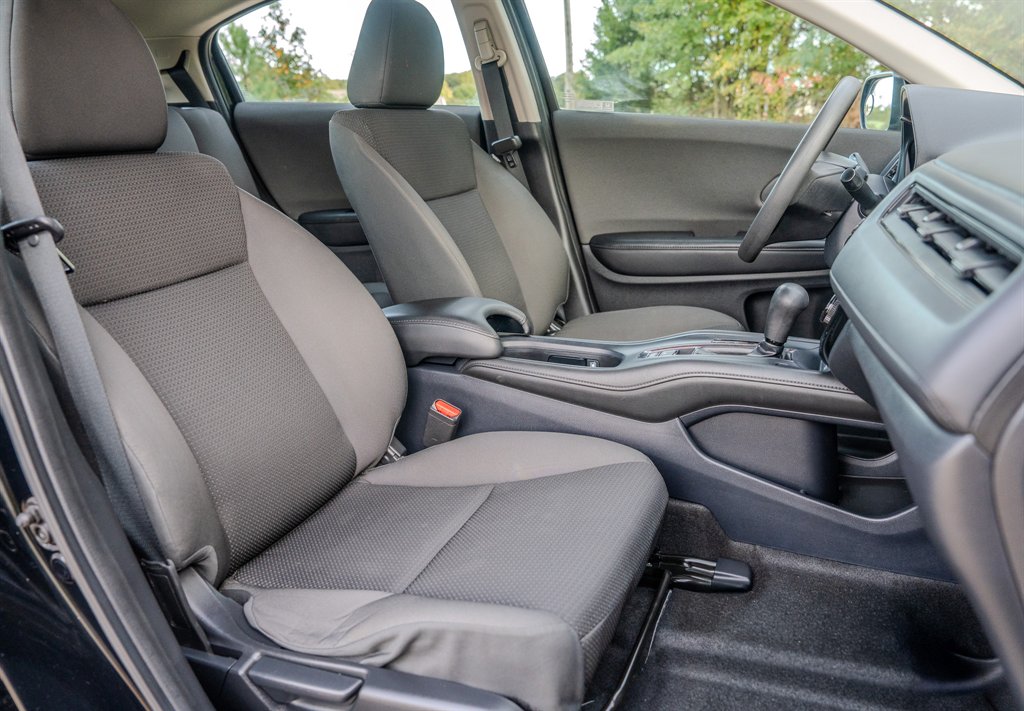 2020 Honda HR-V - $16,385