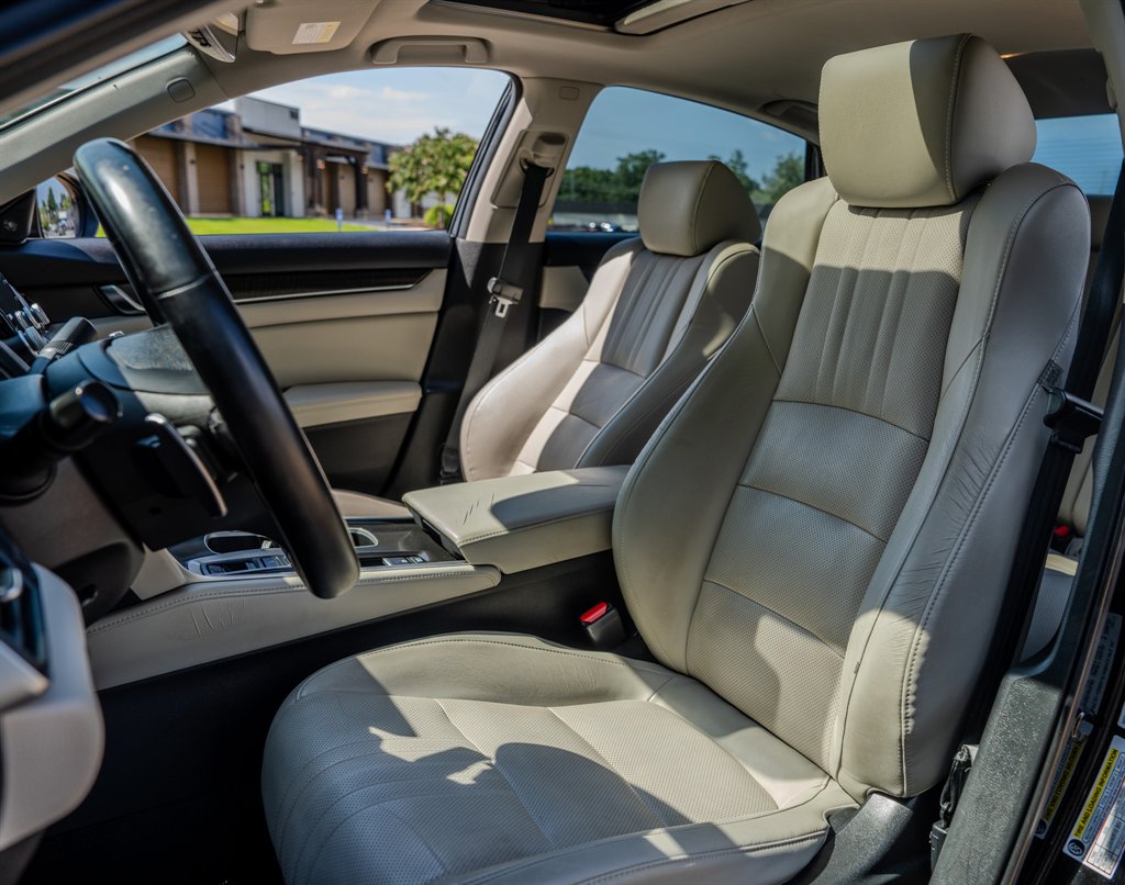2018 Honda Accord - $24,483