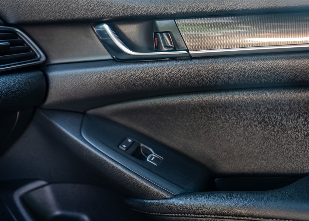 2020 Honda Accord - $23,105