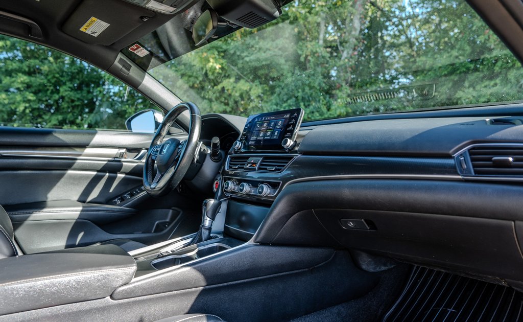 2020 Honda Accord - $23,105