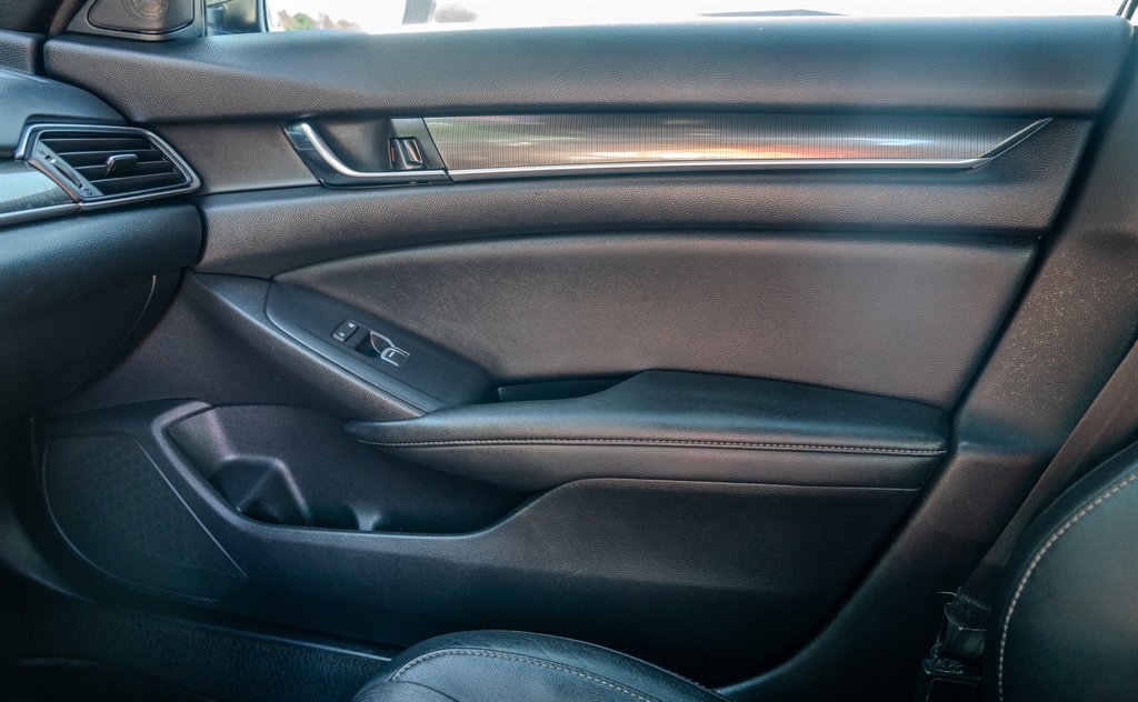 2020 Honda Accord - $23,105