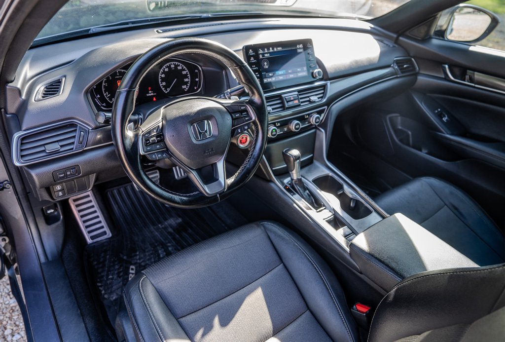 2020 Honda Accord - $23,105