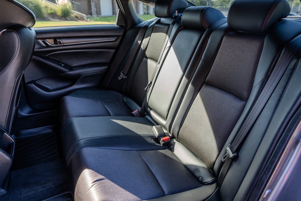 2020 Honda Accord - $23,105