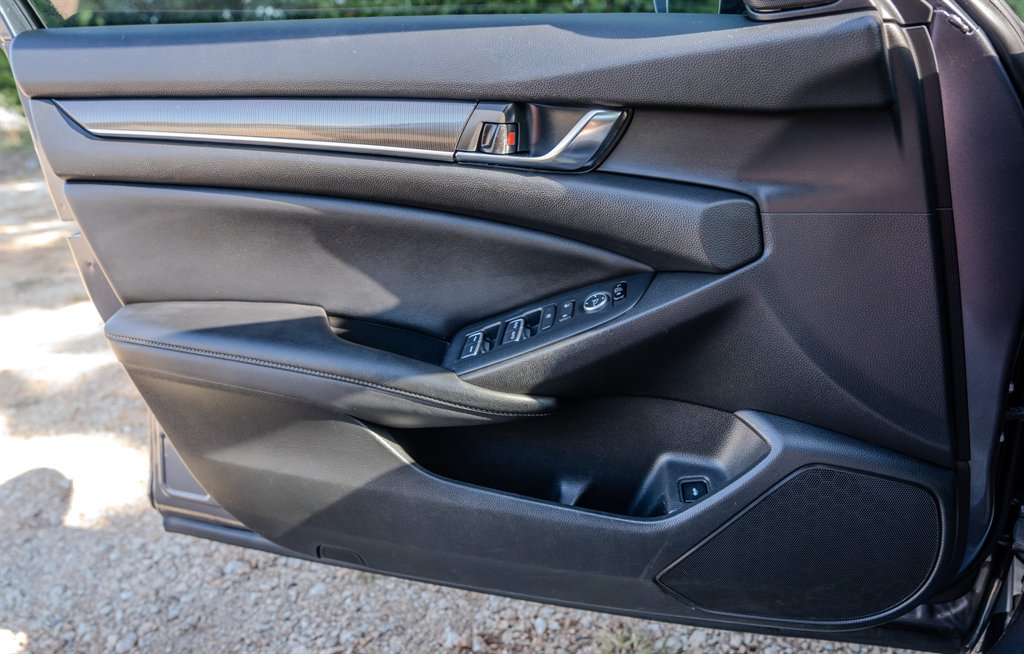 2020 Honda Accord - $23,105