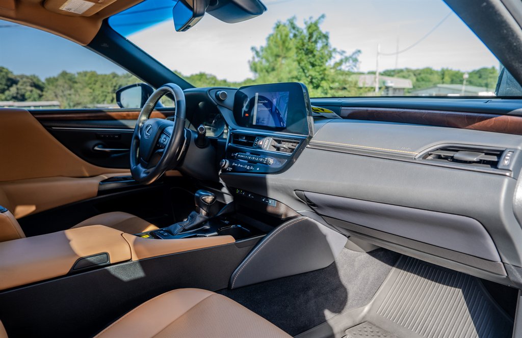 2024 Lexus ES - $39,955