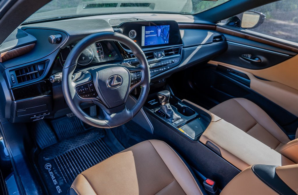 2024 Lexus ES - $39,955