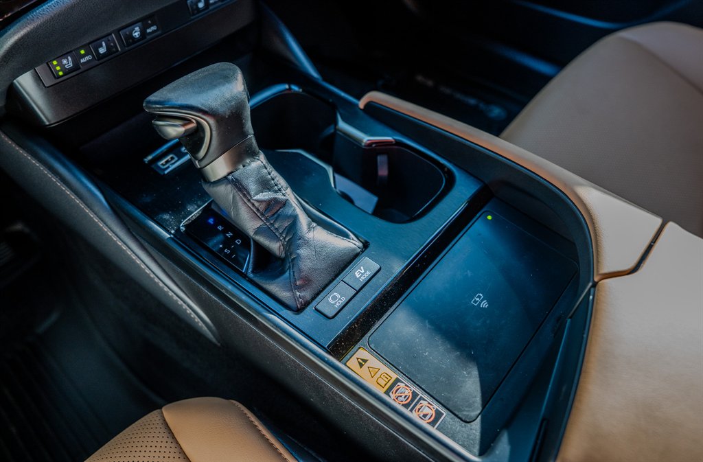 2024 Lexus ES - $39,955