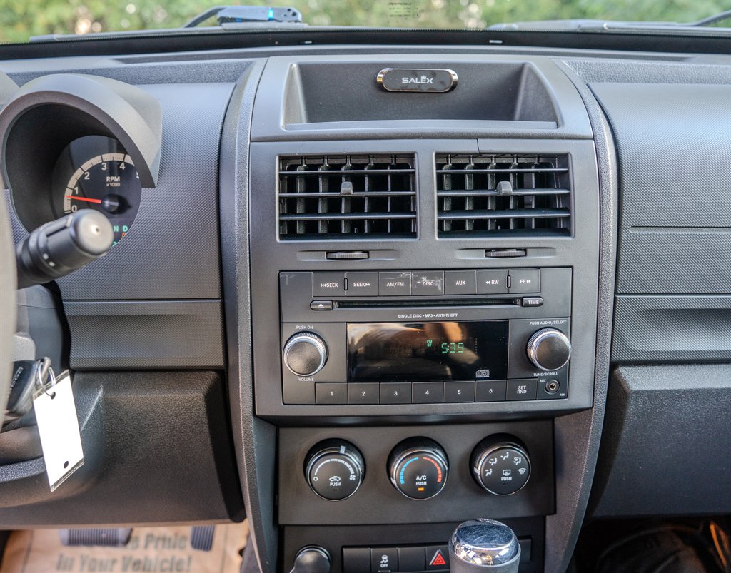 2011 Dodge Nitro - $7,950