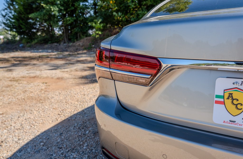 2018 Lexus LS - $46,803