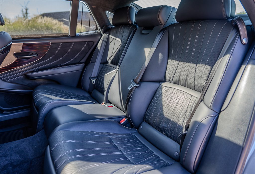 2018 Lexus LS - $46,803