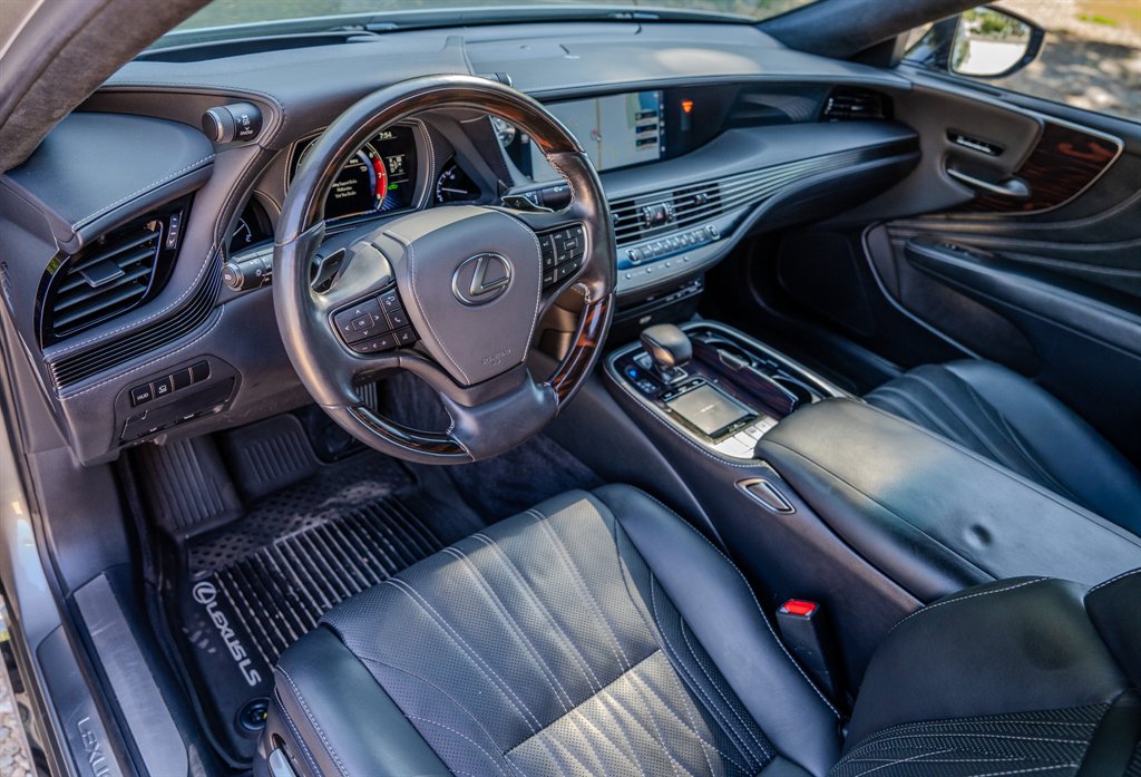 2018 Lexus LS - $46,803