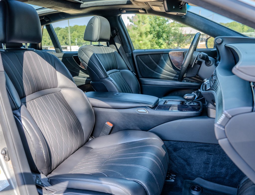 2018 Lexus LS - $46,803