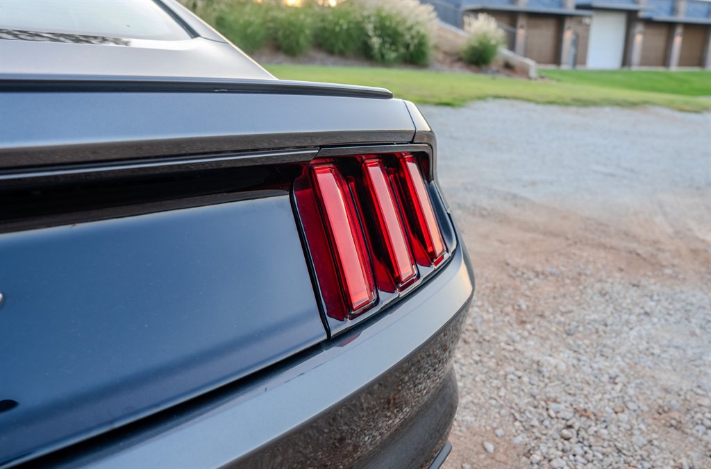 2017 Ford Mustang - $14,950