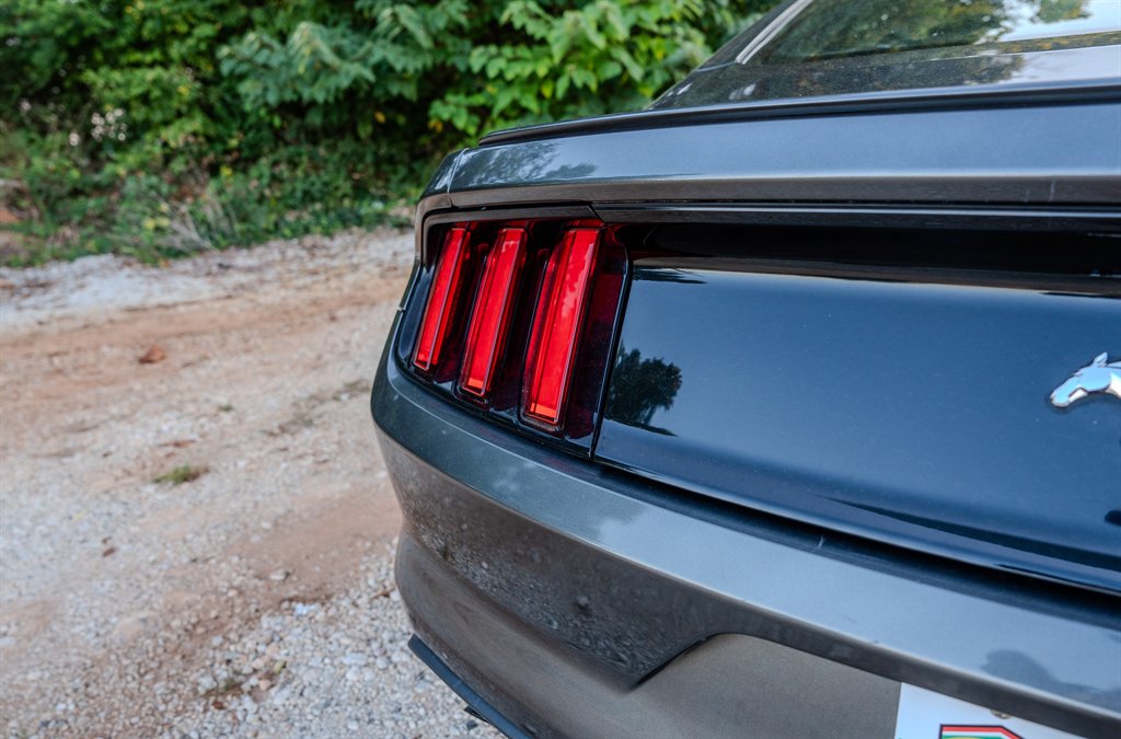 2017 Ford Mustang - $14,950