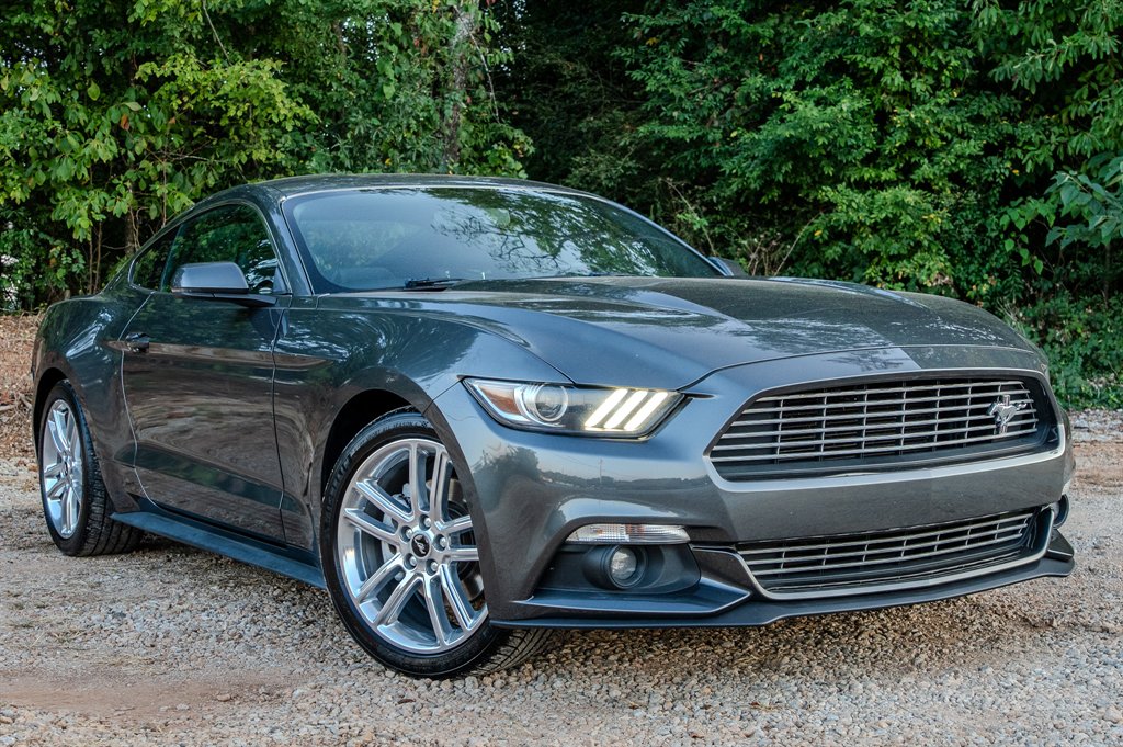 2017 Ford Mustang - $14,950