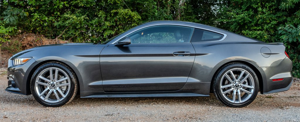 2017 Ford Mustang - $14,950