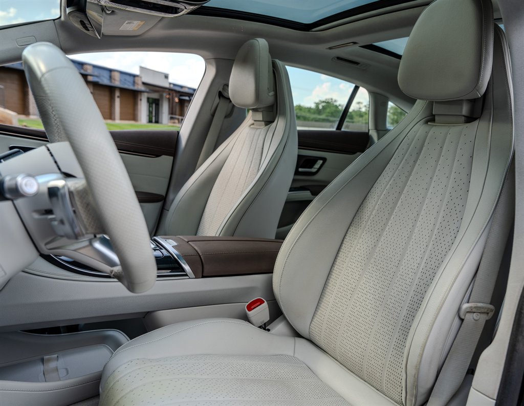 2023 Mercedes-Benz Eqs-class Sedan - $51,768