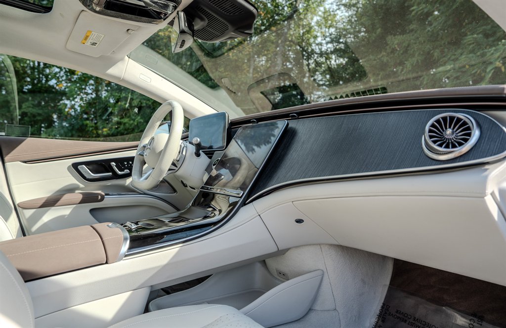 2023 Mercedes-Benz Eqs-class Sedan - $51,768