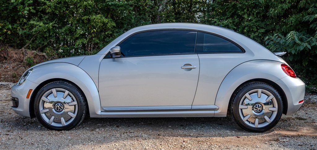2016 Volkswagen Beetle - $20,495